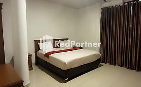 Abna Sangatta Mitra Reddoorz Sengata 2*